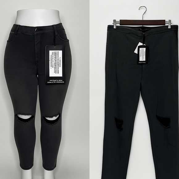 MF-260. Plus Washed Black Knee Rip Disco Skinny - Picture 1 of 4